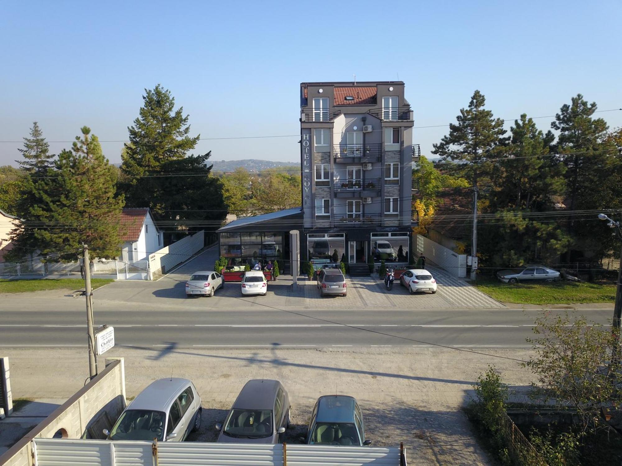 Hostel Royal Obrenovac  Eksteriør bilde
